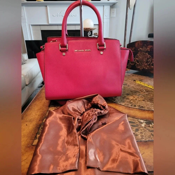 Michael Kors Red Hamilton - Picture 6 of 9